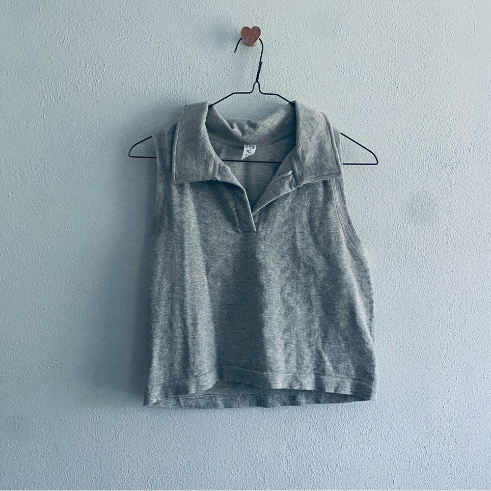 DSG Gray Collared Sleeveless Crop Top